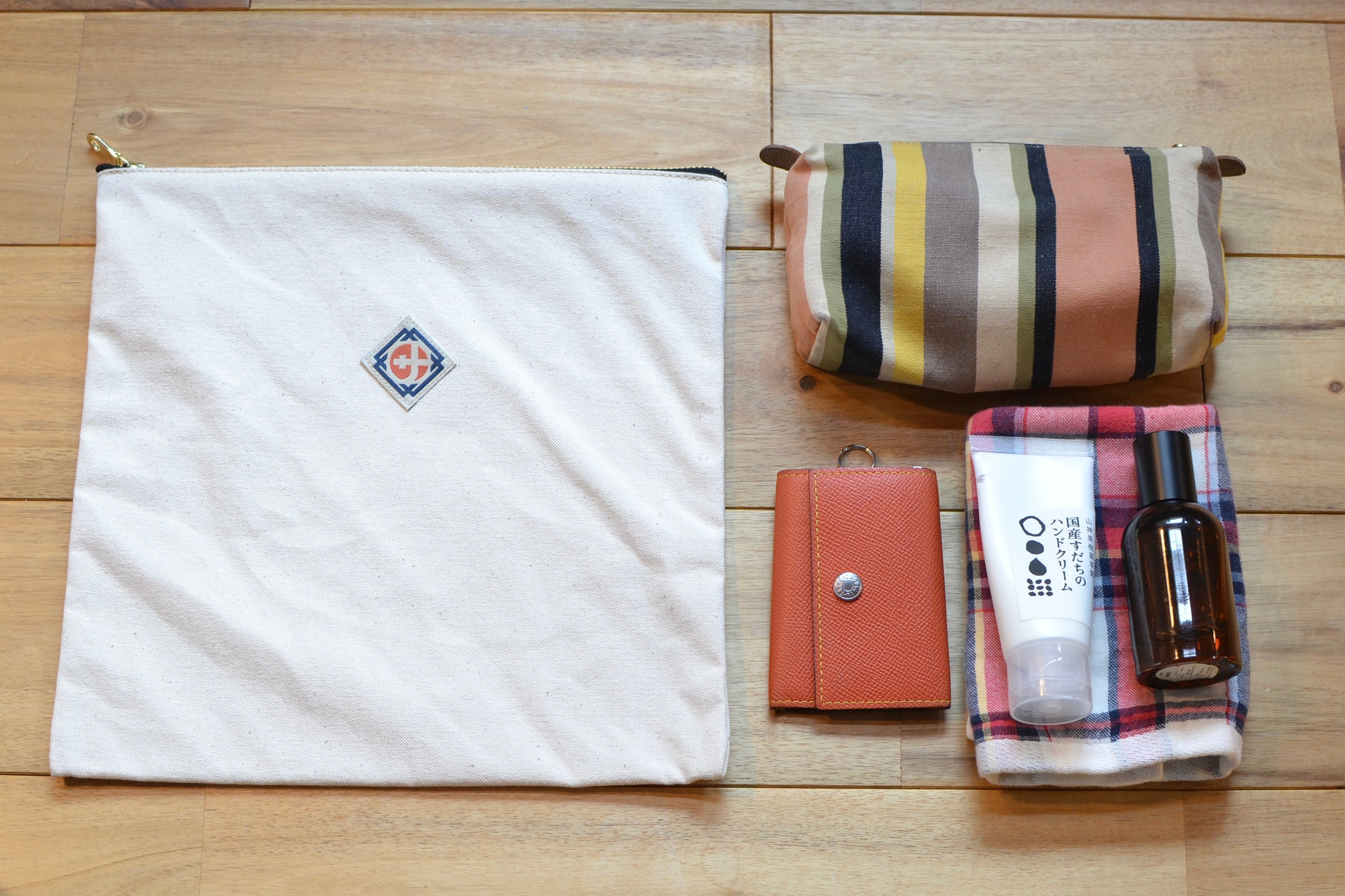 Travel pouch - off-white -