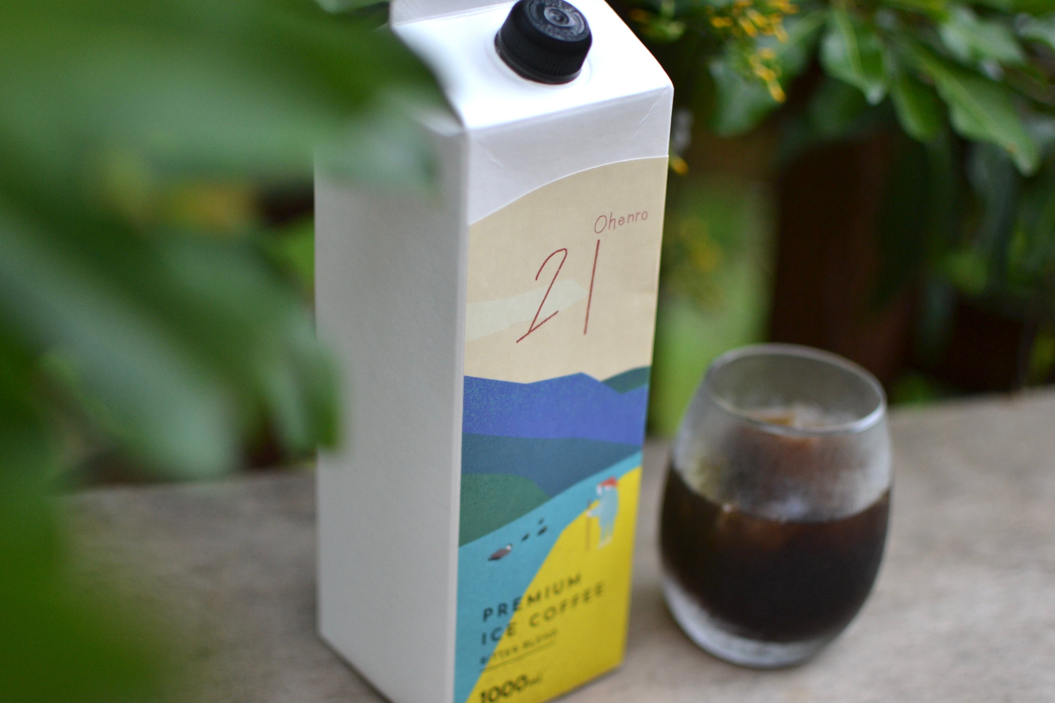 プレミアムアイスコーヒー〈無糖〉1000ml