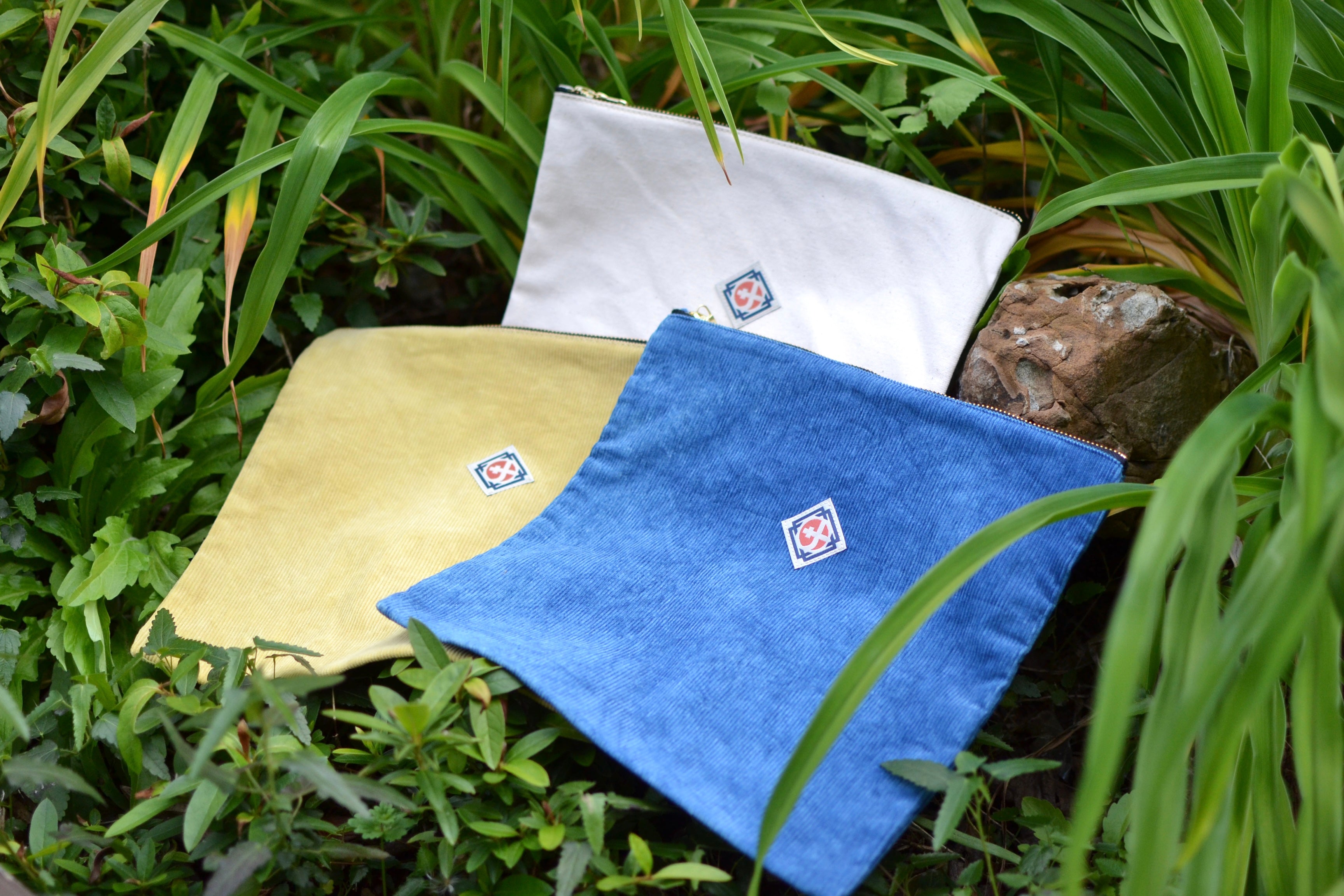 Travel pouch -Indigo dye-